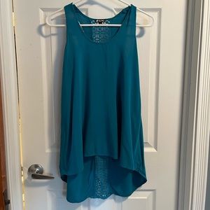 Women’s Embroidered Racer Back Tank made by Lily White. NWOT!